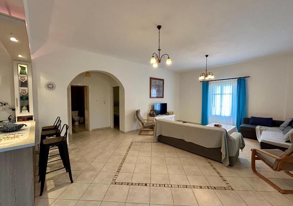 Photo of Livingroom in Aegiali