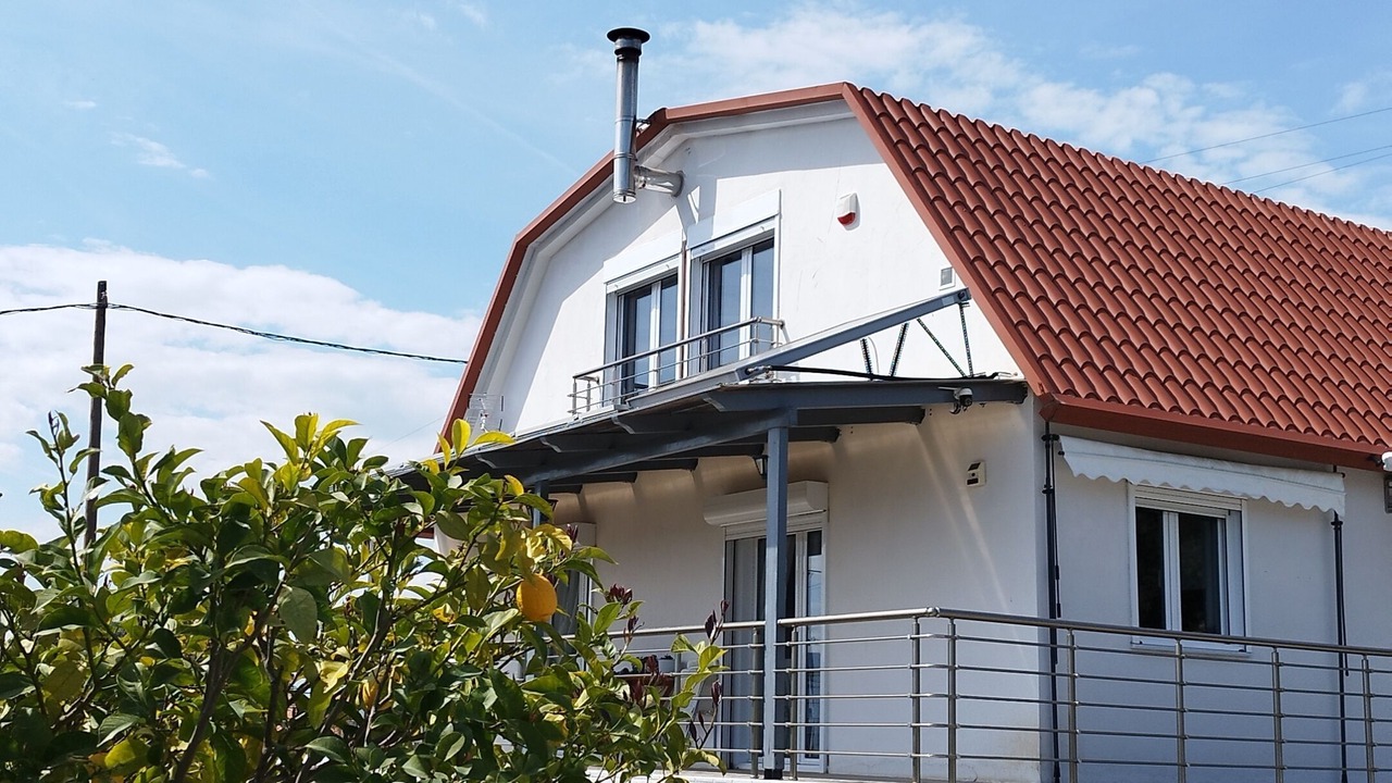 Photo of Outdoor in Isthmia
