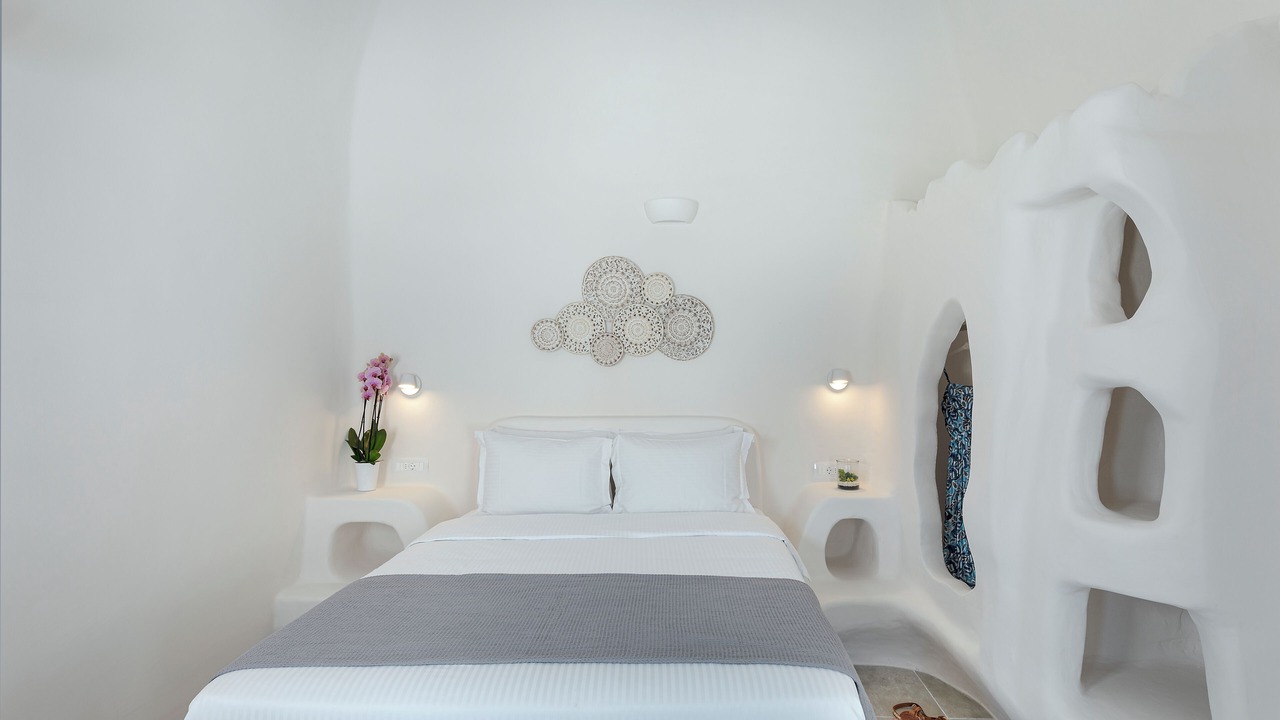 Photo of Bedroom in Fira