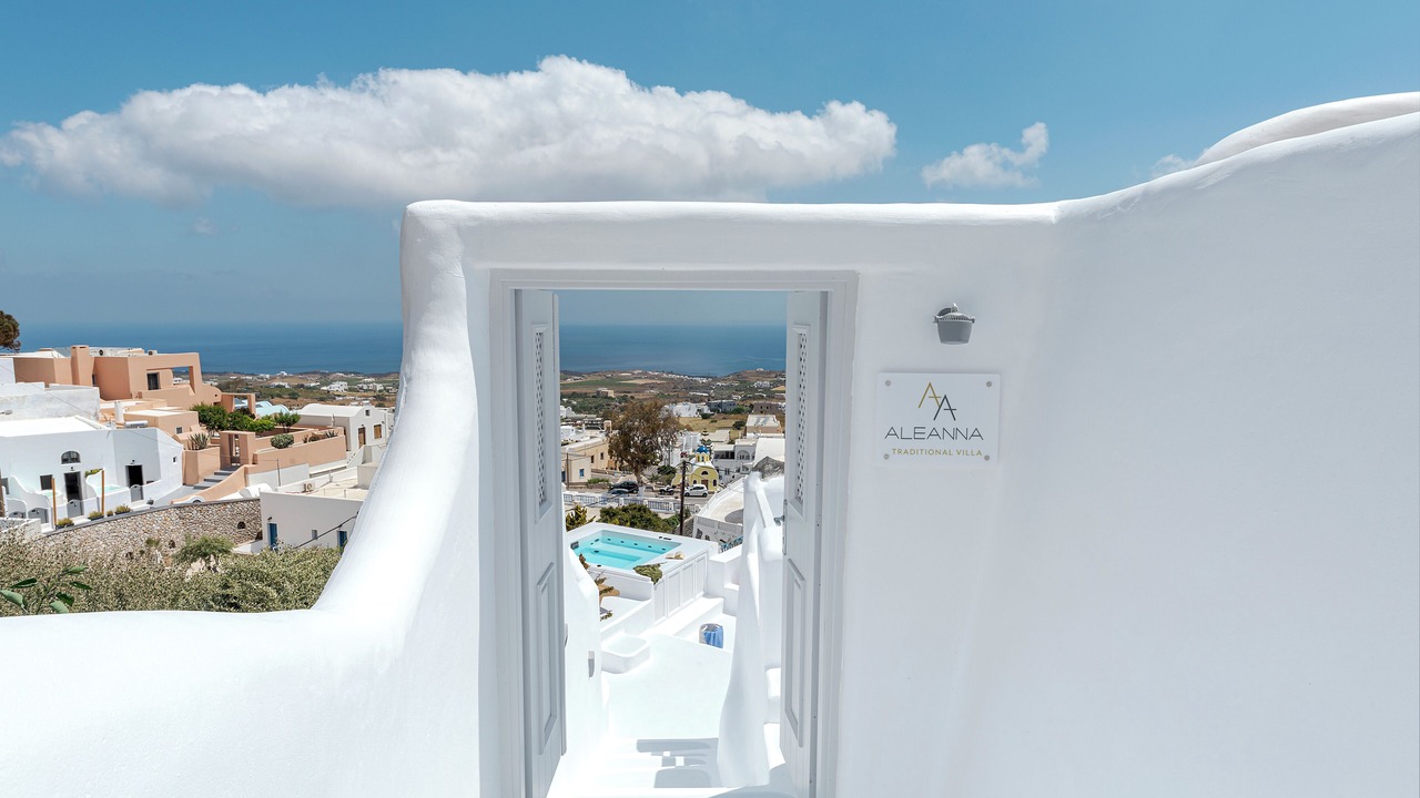 Photo of Outdoor in Fira