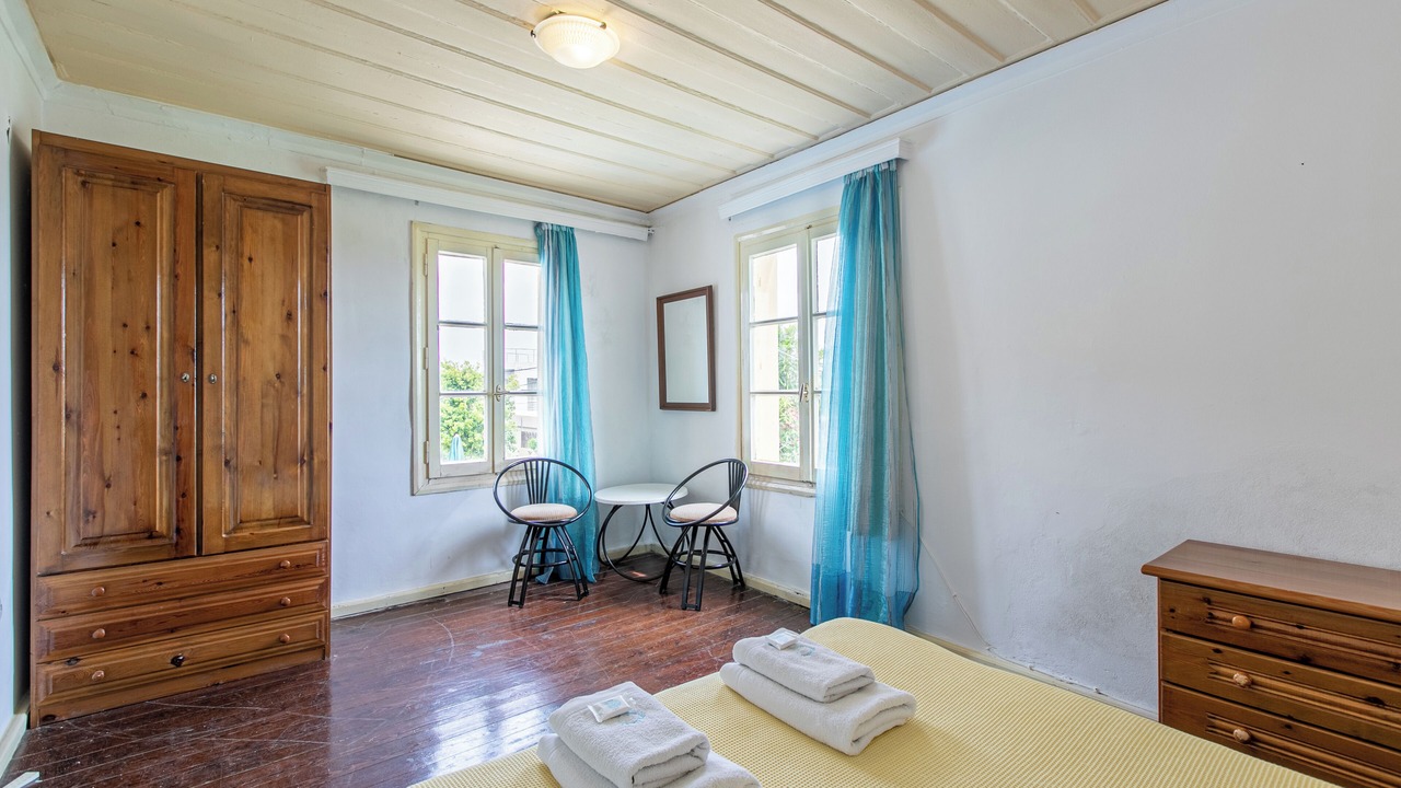 Photo of Bedroom in Stalos