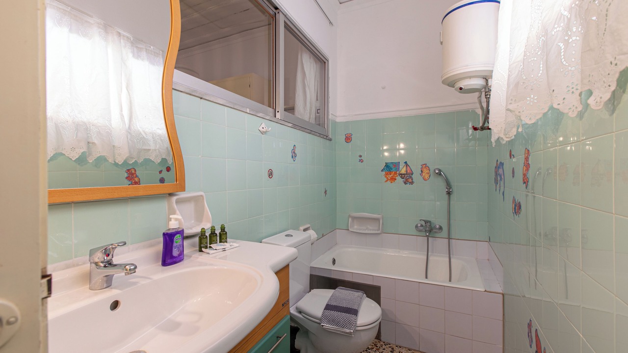 Photo of Bathroom in Stalos