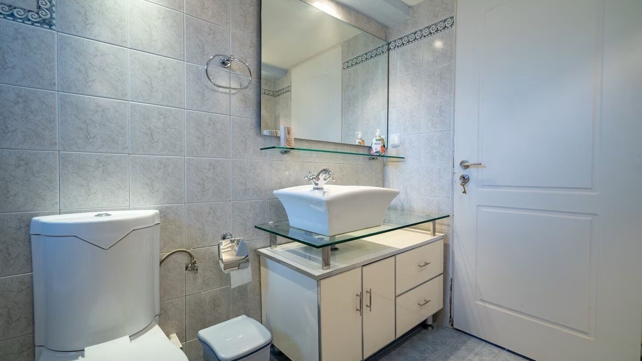 Photo of Bathroom in Tanagra