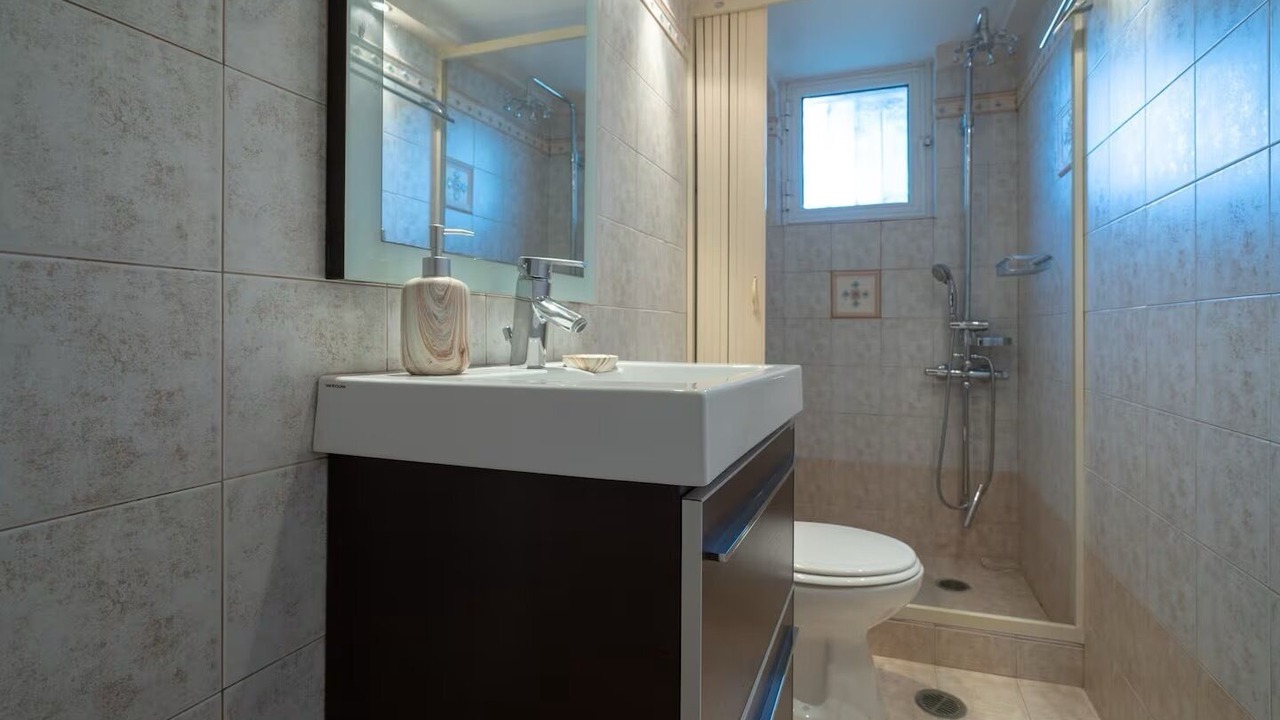 Photo of Bathroom in Tanagra