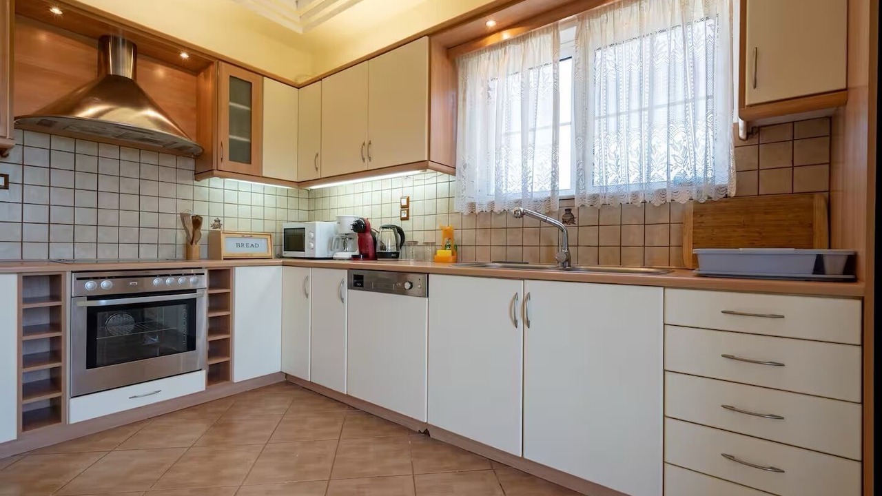 Photo of Kitchen in Tanagra
