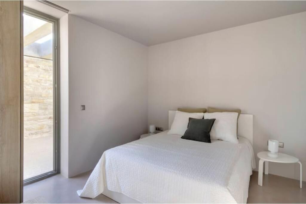 Photo of Bedroom in Ios