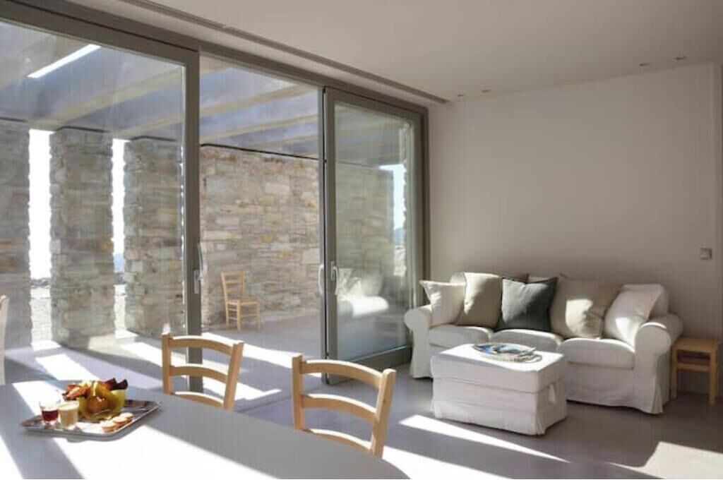 Photo of Livingroom in Ios