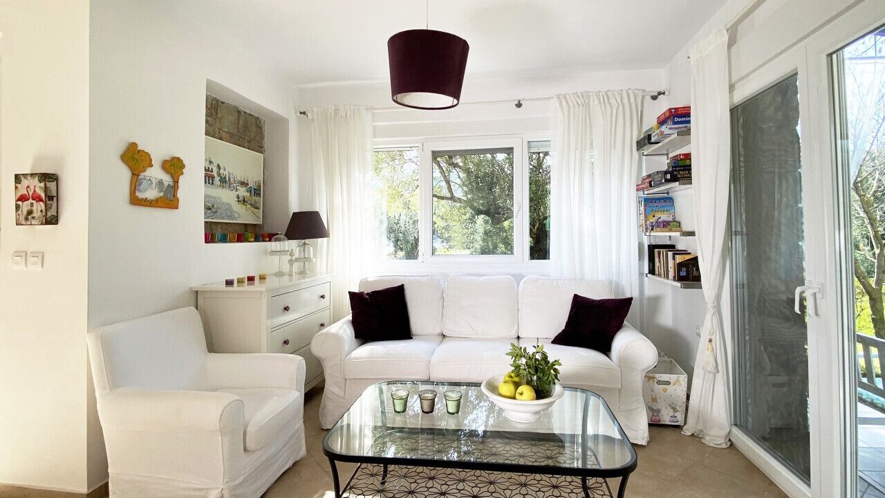 Photo of Livingroom in Sithonia