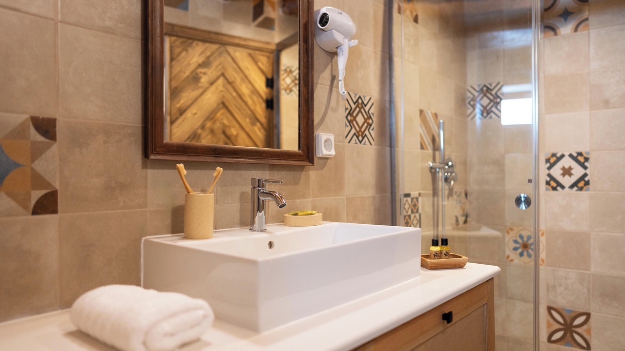 Photo of Bathroom in Rhodes Old Town