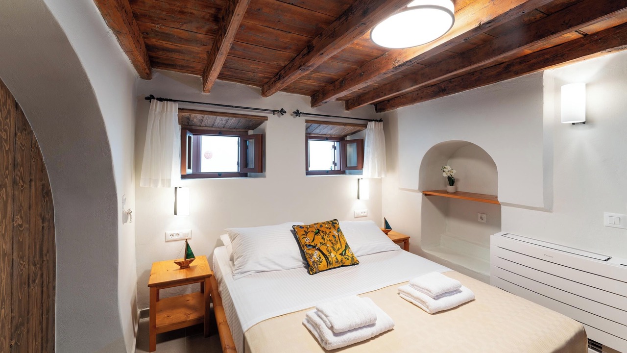 Photo of Bedroom in Rhodes Old Town