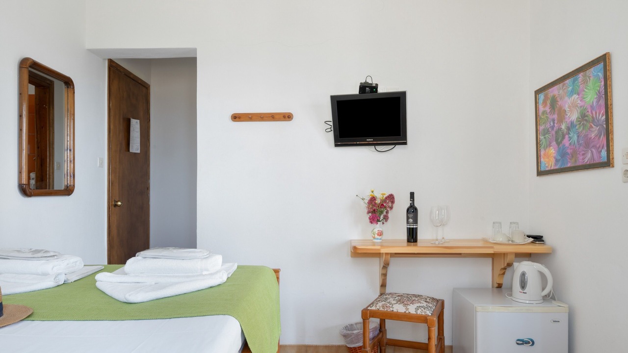 Photo of Bedroom in Tholaria