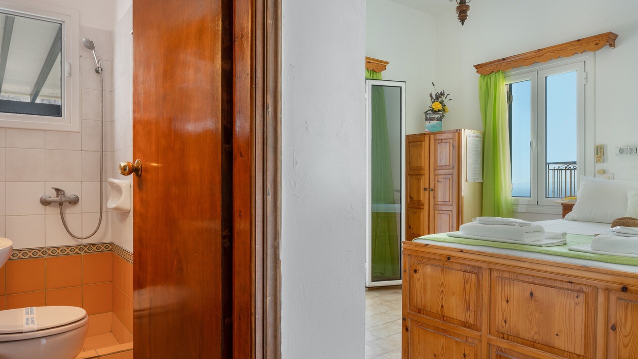 Photo of Bathroom in Tholaria