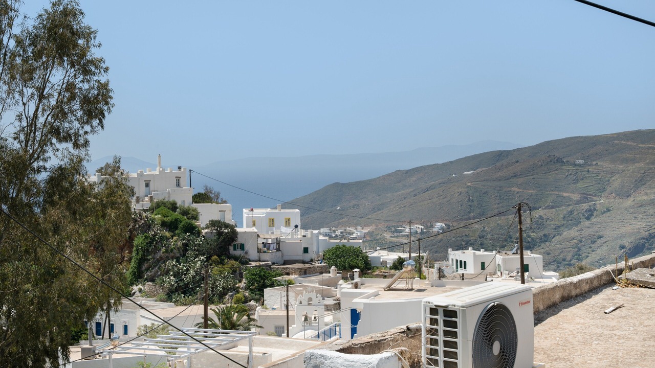 Photo of Others in Tholaria