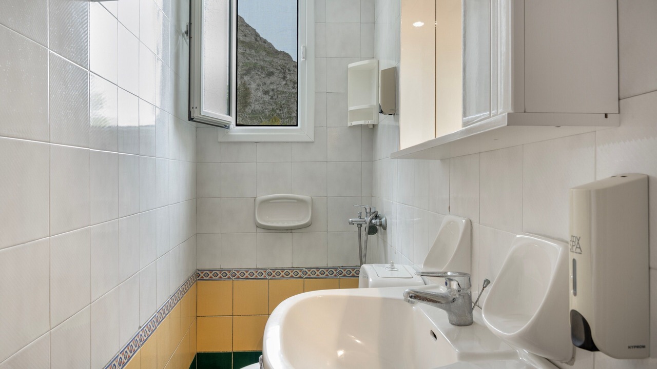 Photo of Bathroom in Aegiali