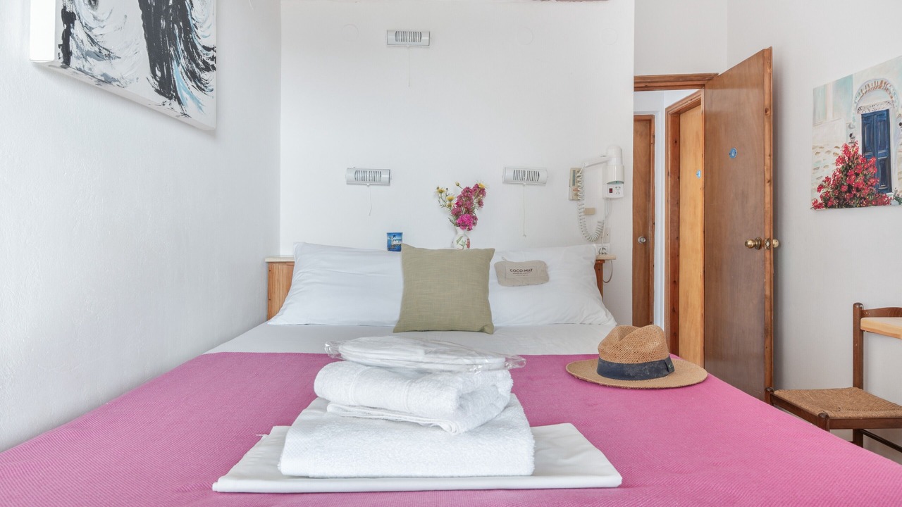 Photo of Bedroom in Aegiali
