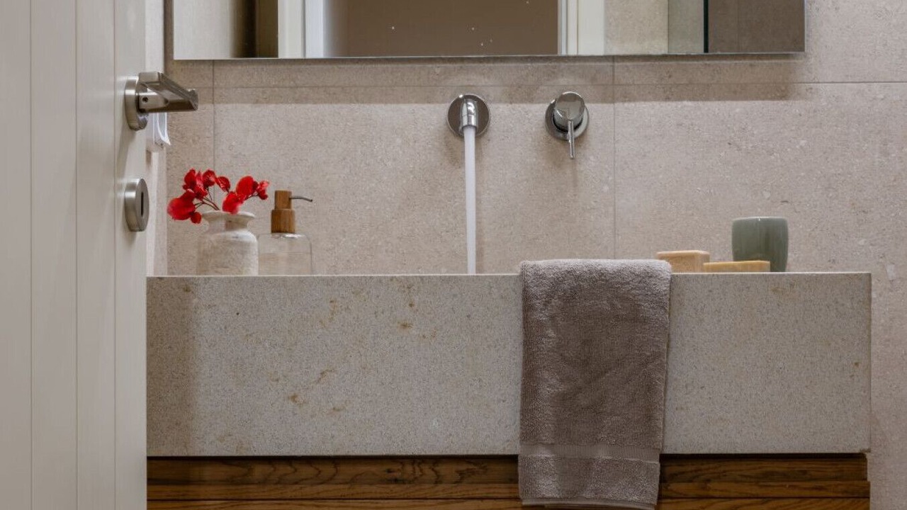 Photo of Bathroom in Plaka