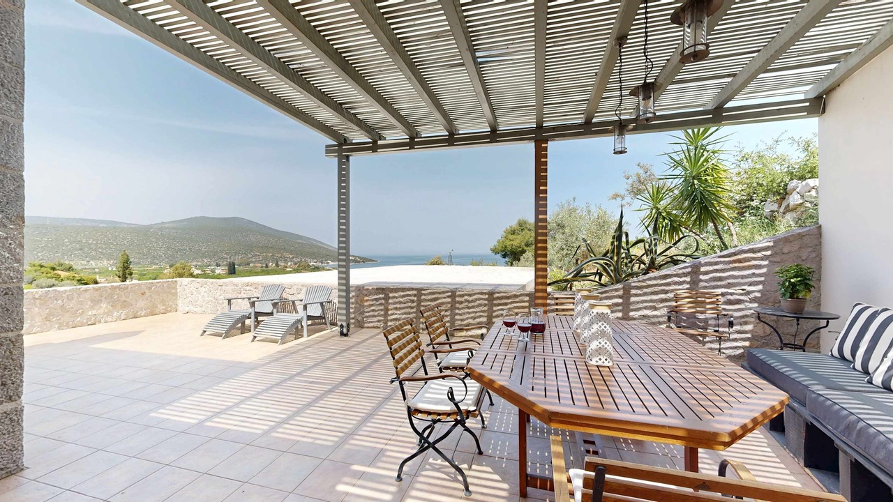 Photo of Outdoor in Melissopetra