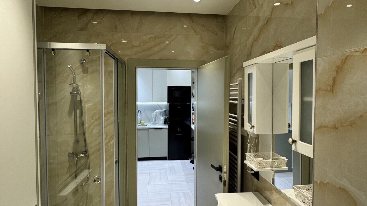 Photo of Bathroom in Golem