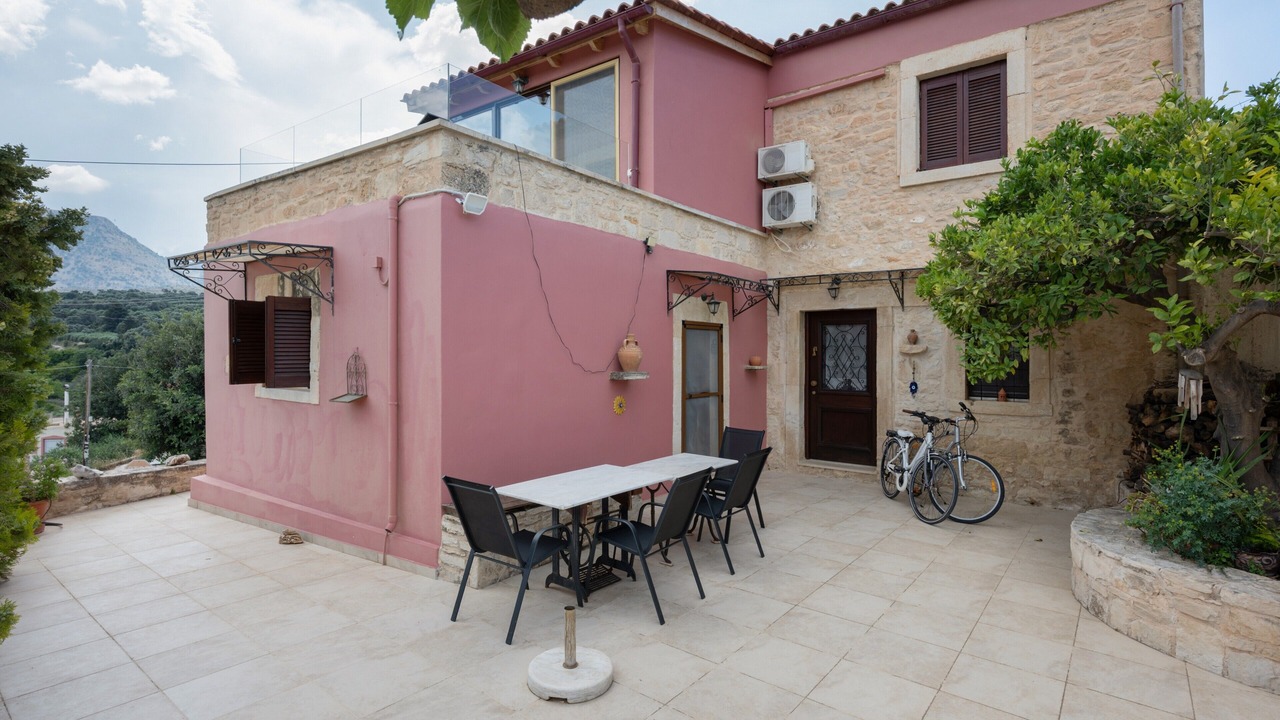 Photo of Outdoor in Tilisos