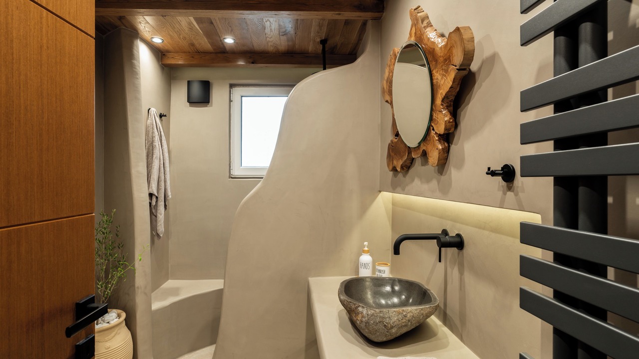 Photo of Bathroom in Peristeri