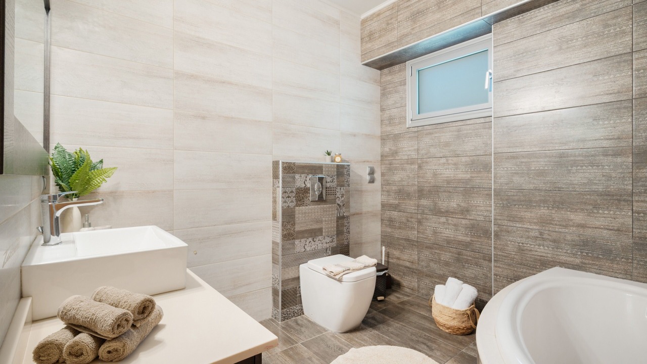 Photo of Bathroom in Heraklion