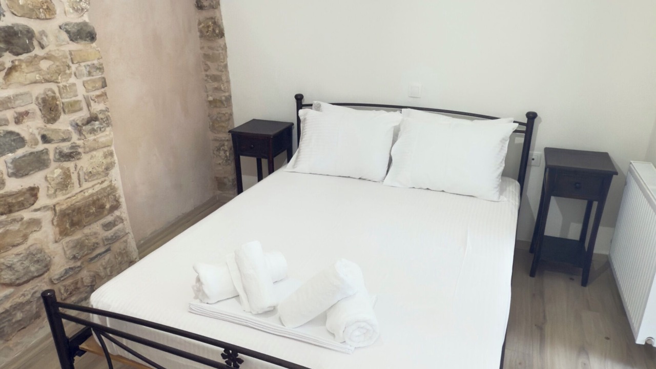 Photo of Bedroom in Melikia