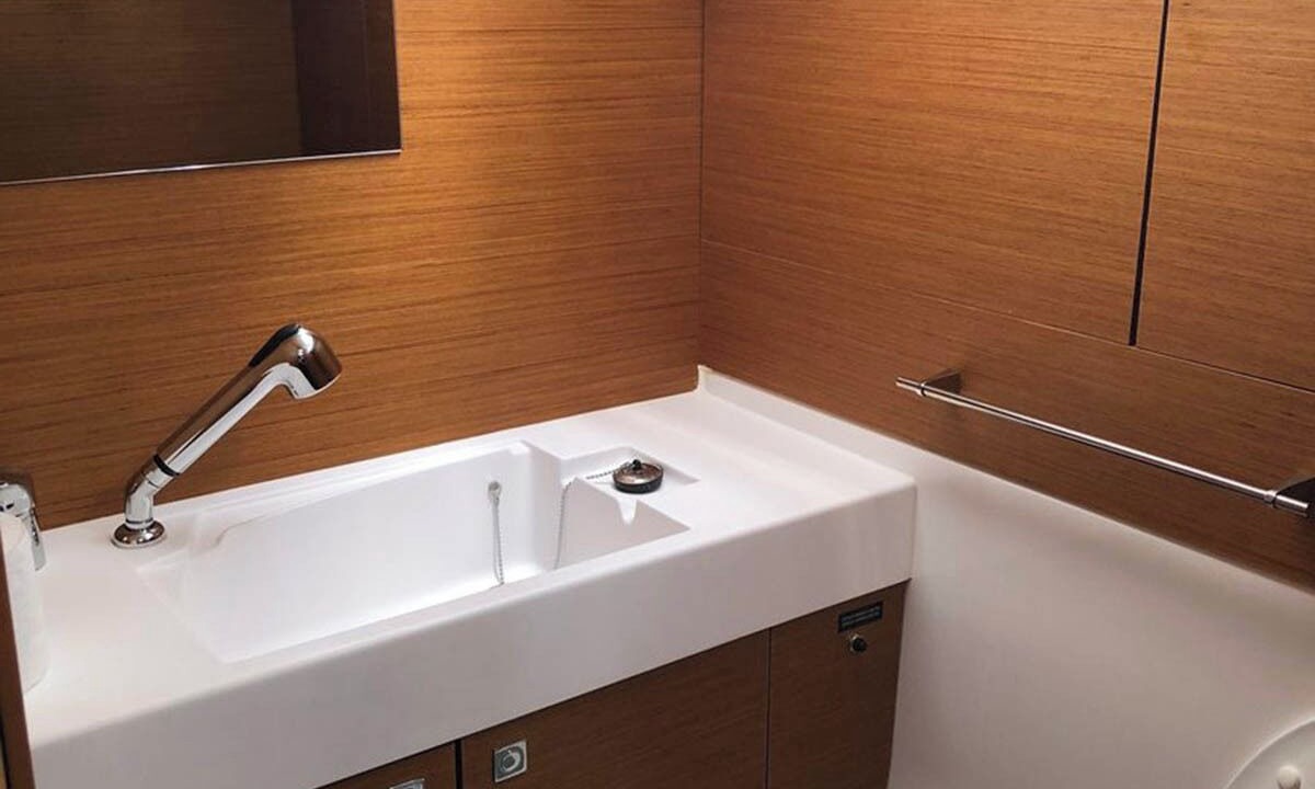 Photo of Bathroom in Elliniko