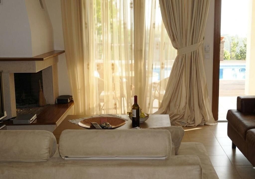 Photo of Livingroom in Troulos