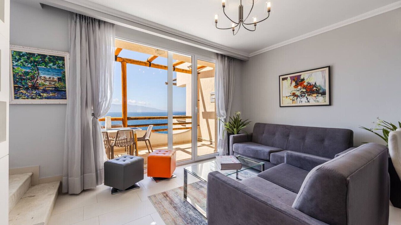 Photo of Livingroom in Sarande