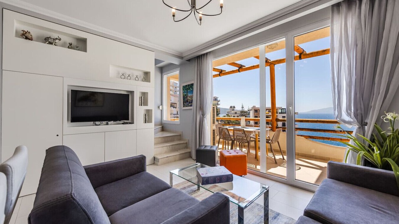 Photo of Livingroom in Sarande