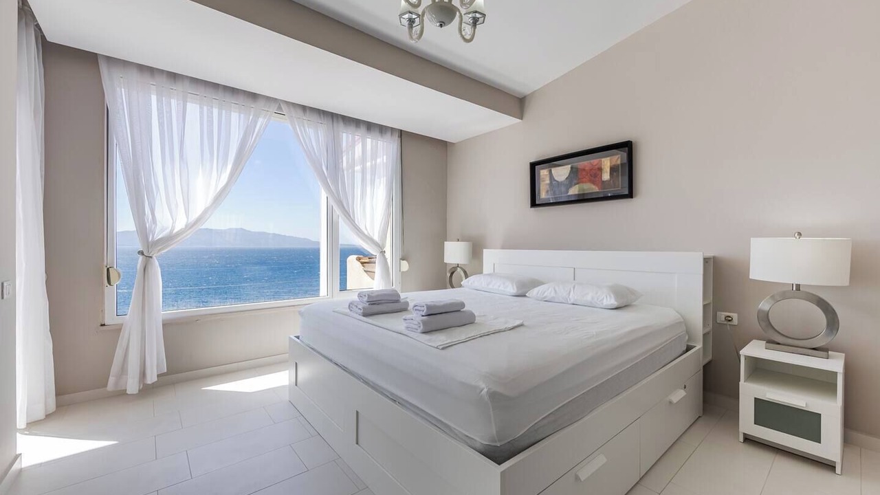 Photo of Others in Sarande