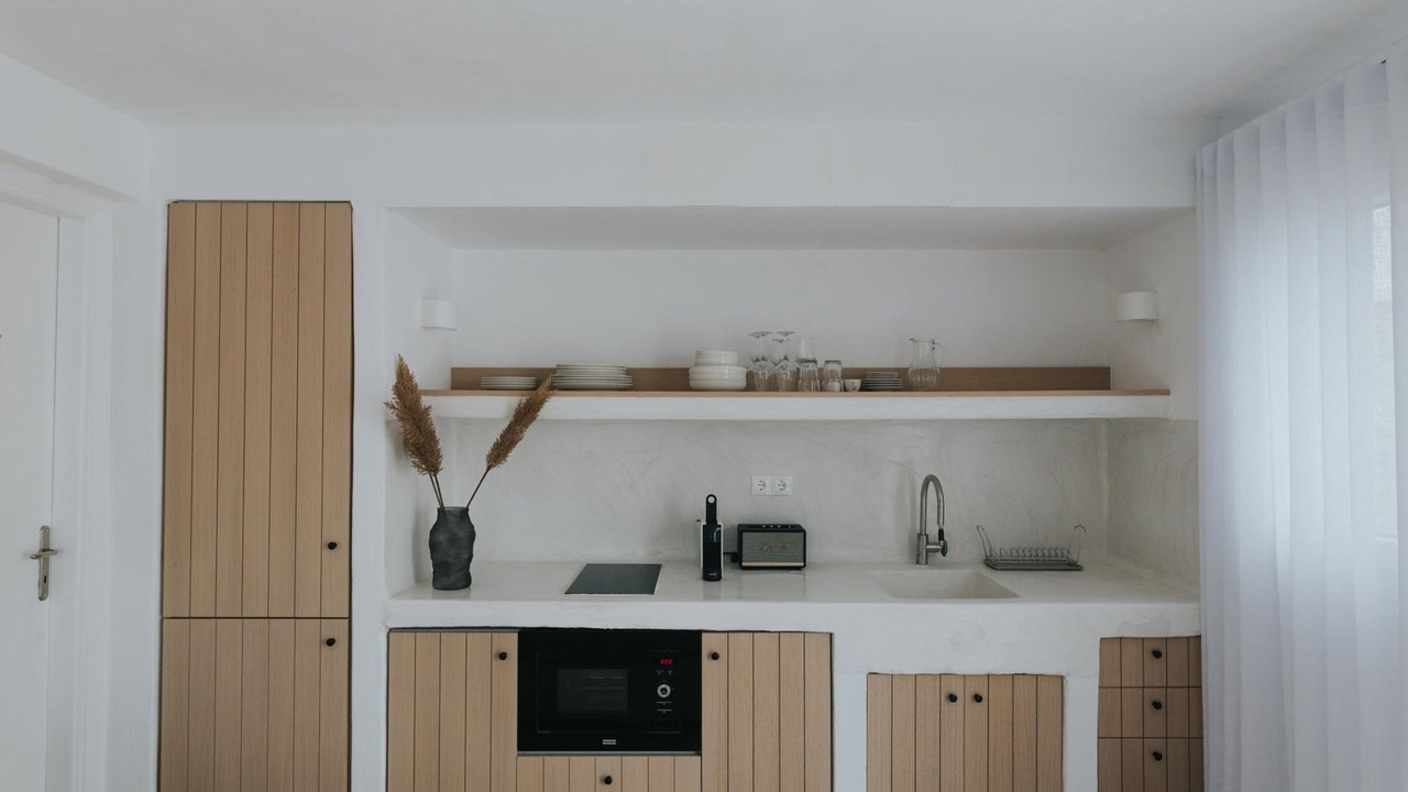 Photo of Kitchen in Platis Gialos