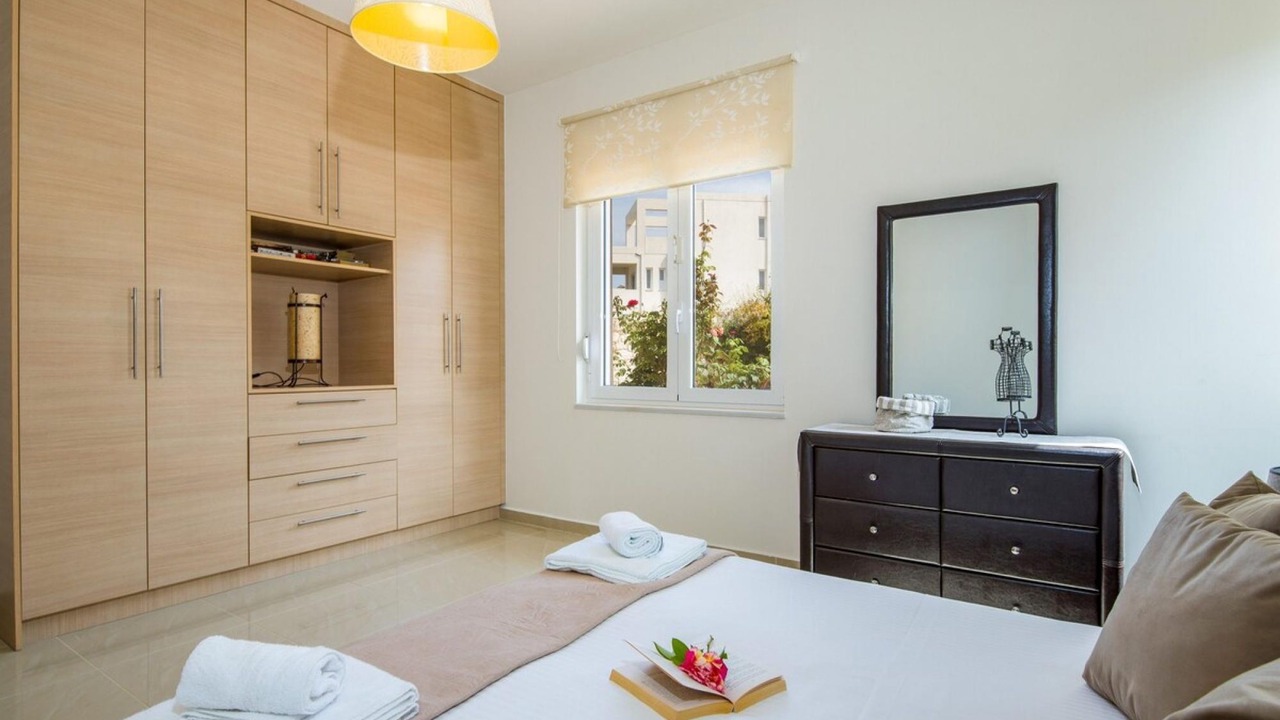 Photo of Bedroom in Kato Stalos