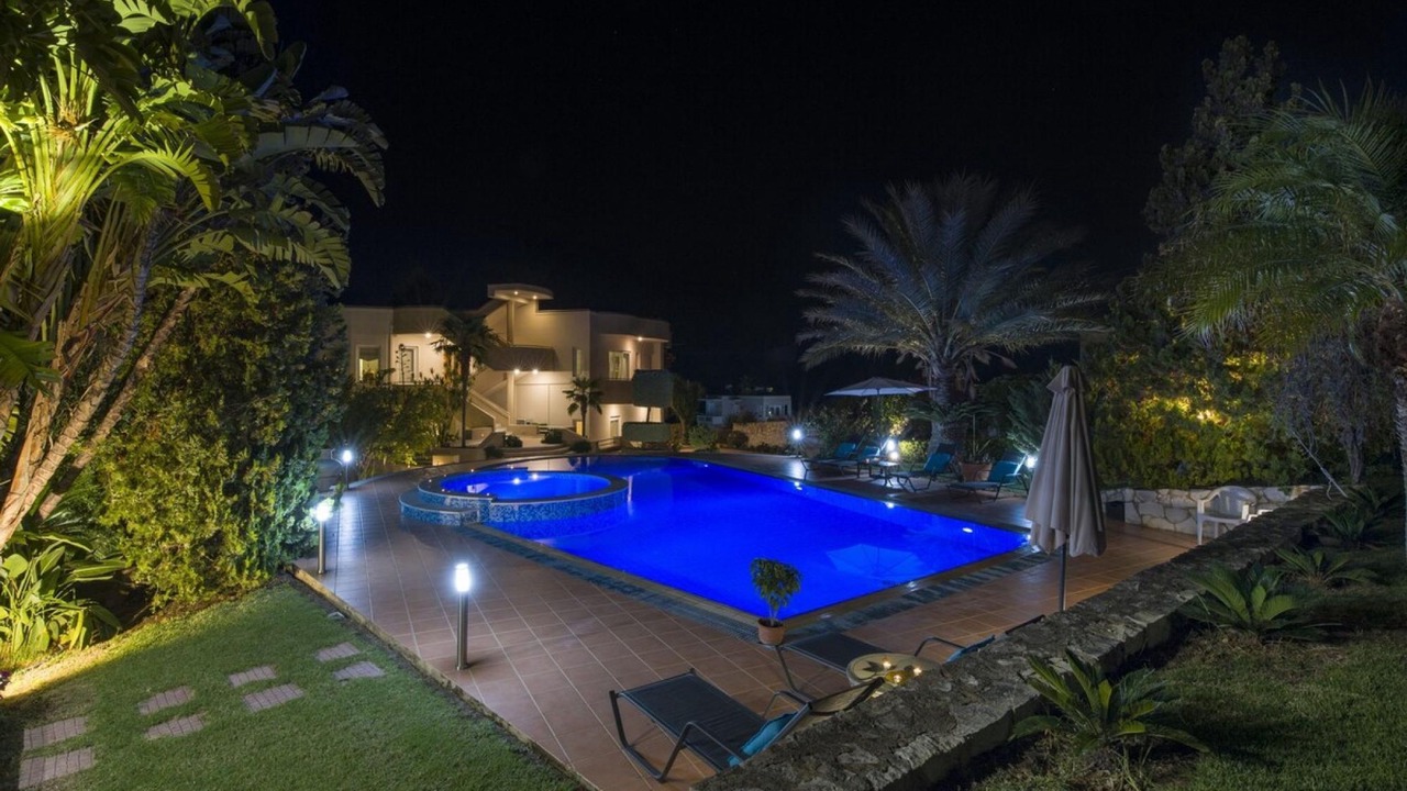Photo of Outdoor in Kato Stalos