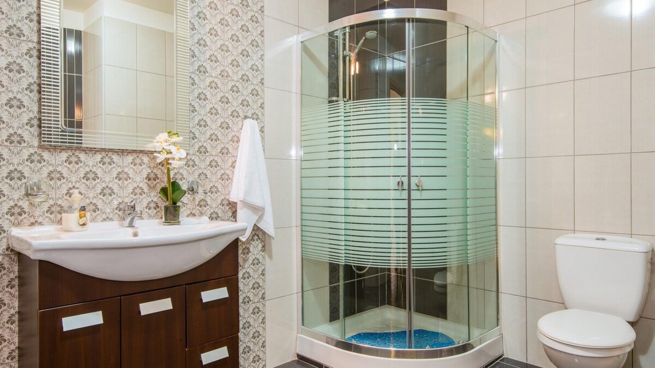 Photo of Bathroom in Kato Stalos