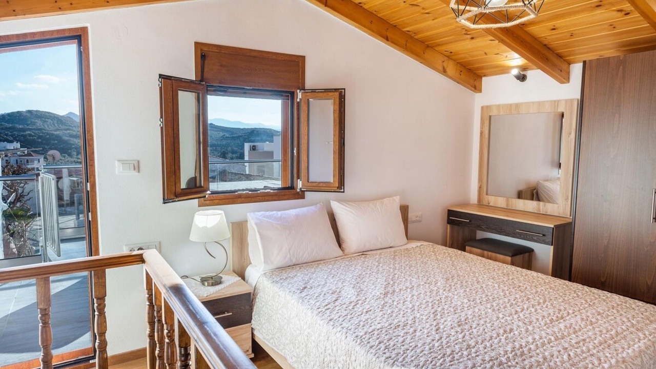 Photo of Bedroom in Platanias Town