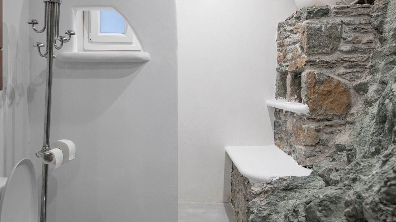 Photo of Bathroom in Kithnos