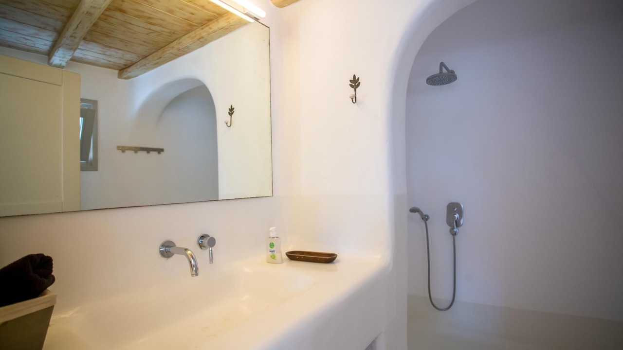 Photo of Bathroom in Mykonos Town