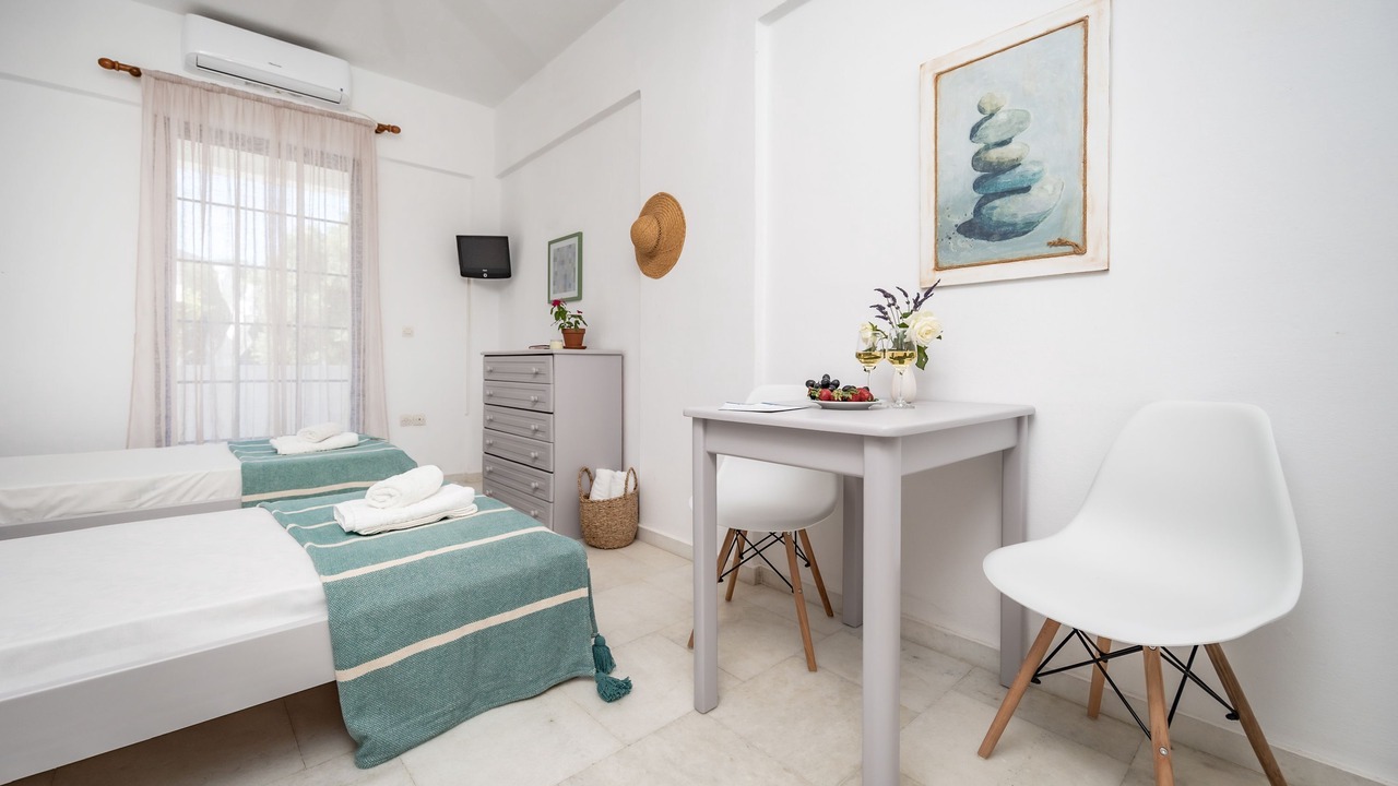 Photo of Bedroom in Moutsouna