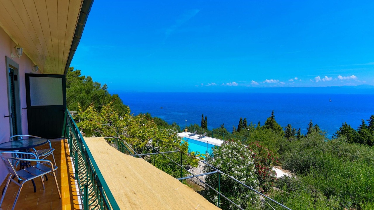 Photo of Outdoor in Koutsi