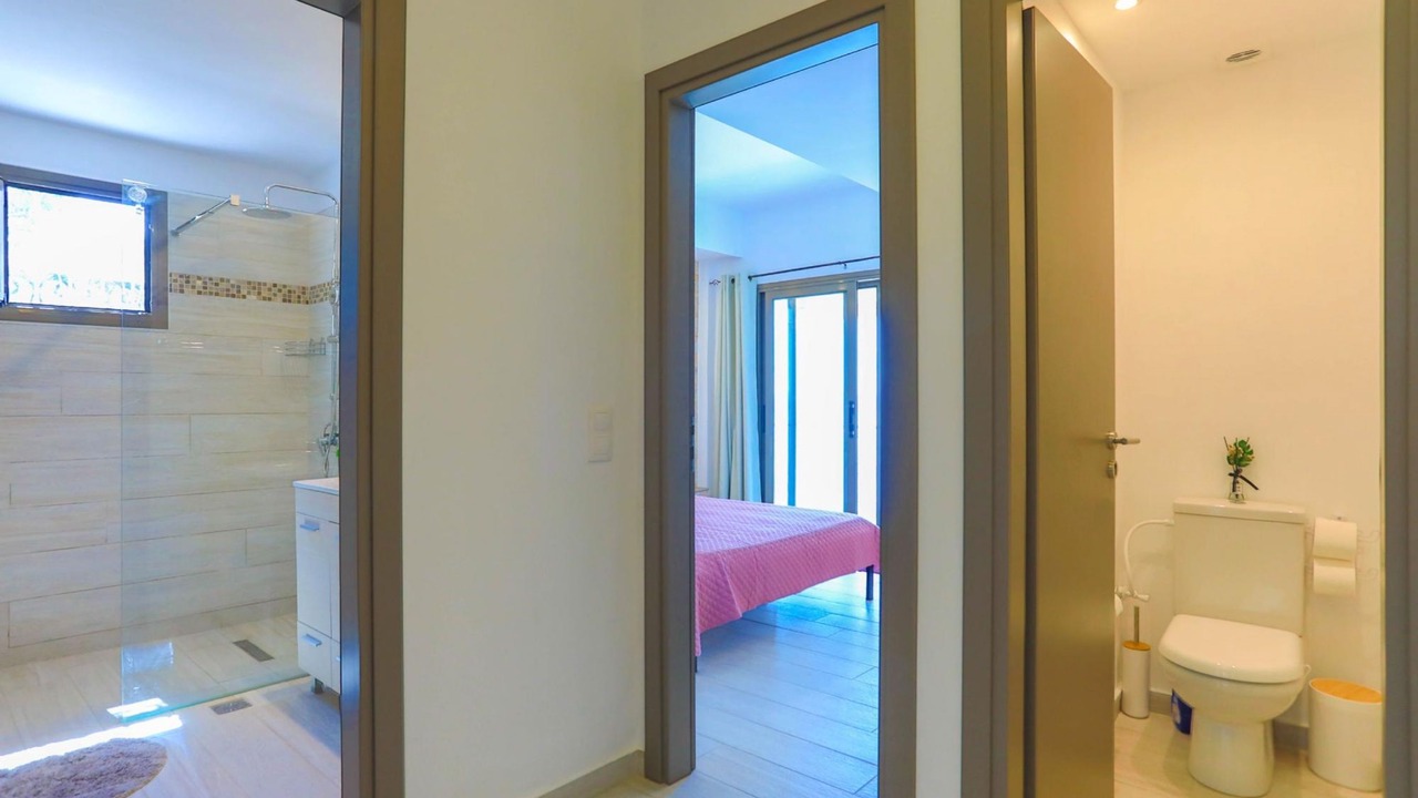 Photo of Bathroom in Agni