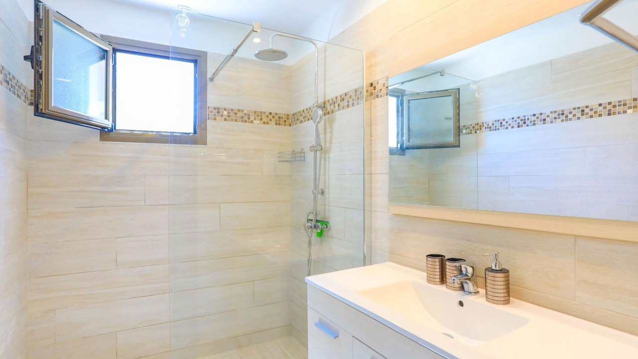 Photo of Bathroom in Agni