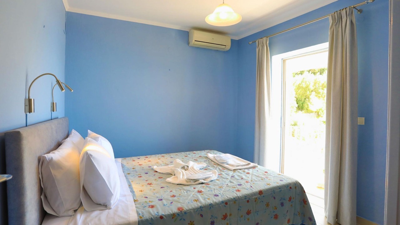 Photo of Bedroom in Katavolos