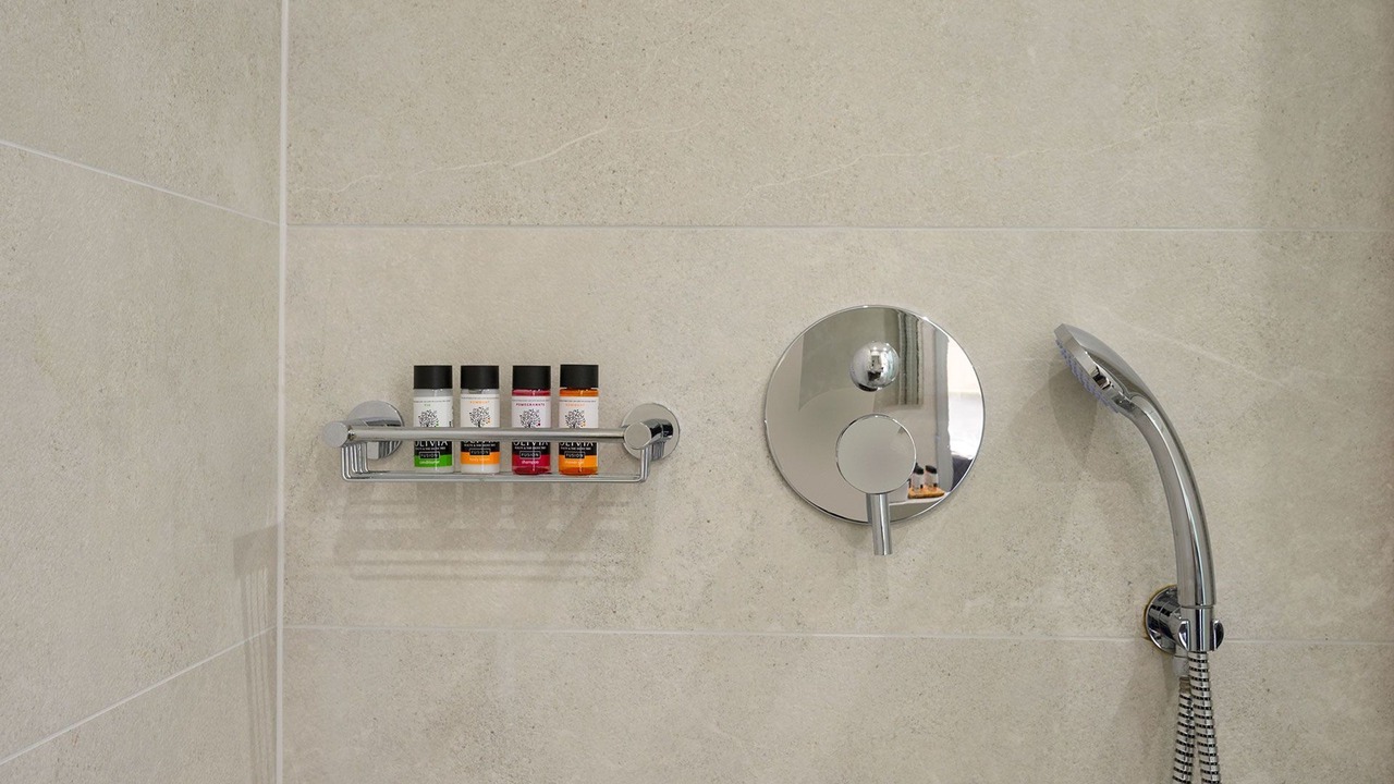 Photo of Bathroom in Platanias Town