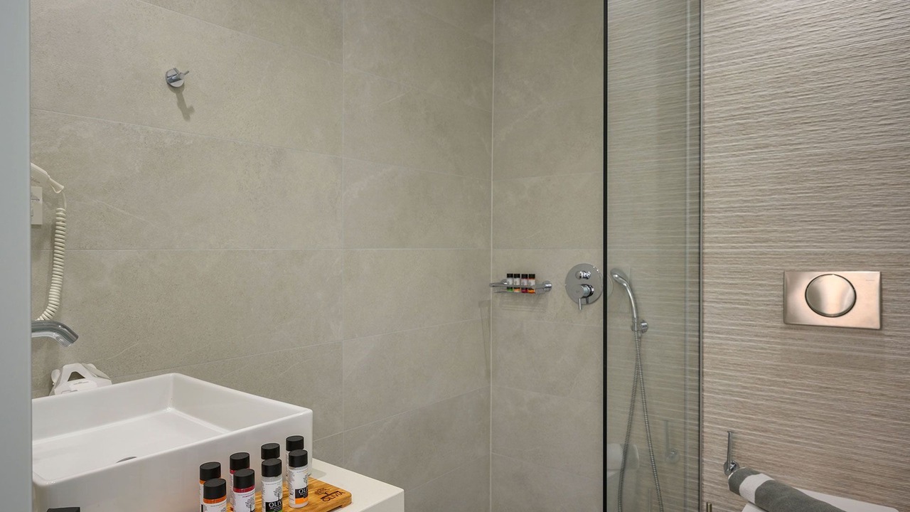 Photo of Bathroom in Platanias Town