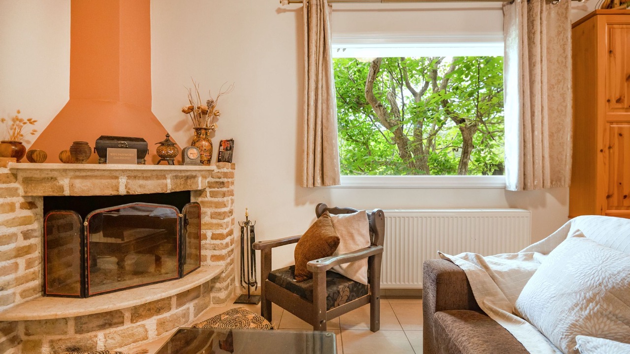 Photo of Livingroom in Petaleia