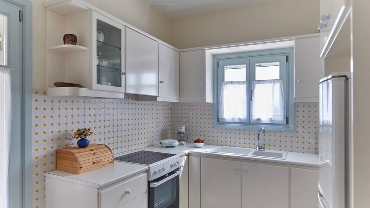 Photo of Kitchen in Paros