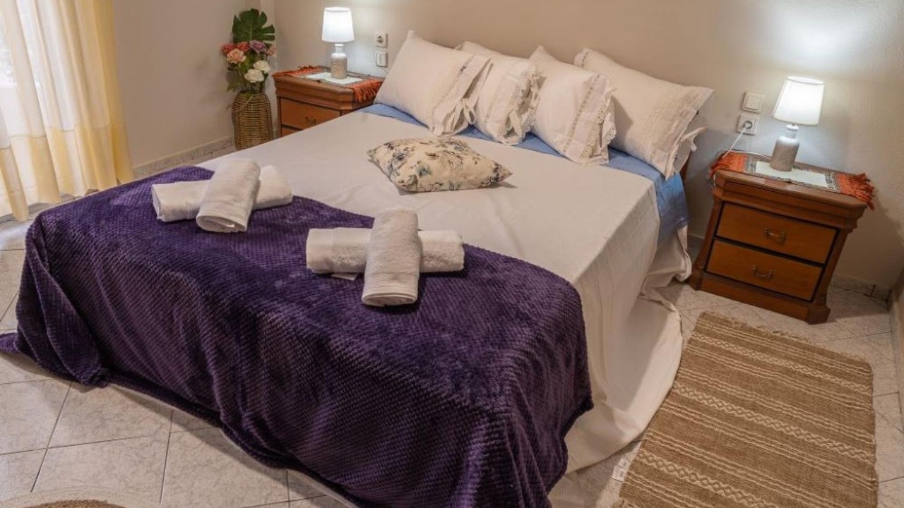 Photo of Bedroom in Nees Pagases