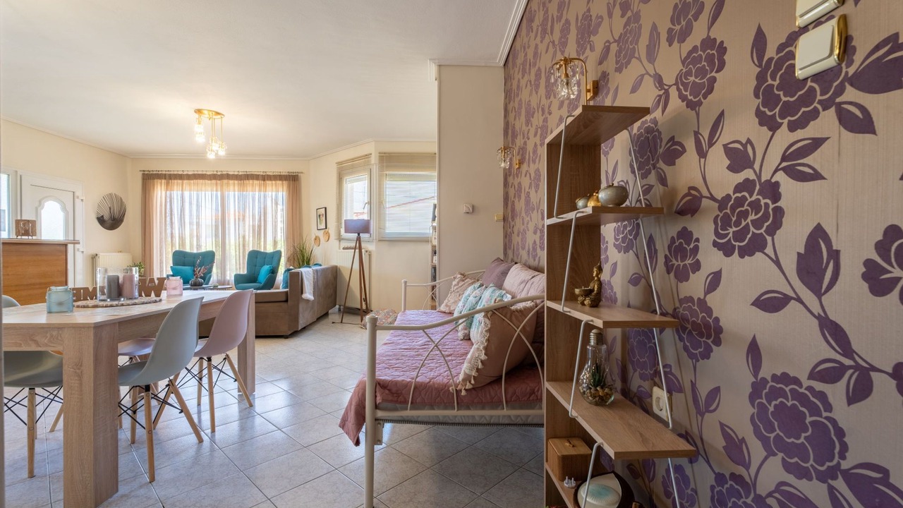 Photo of Livingroom in Nees Pagases