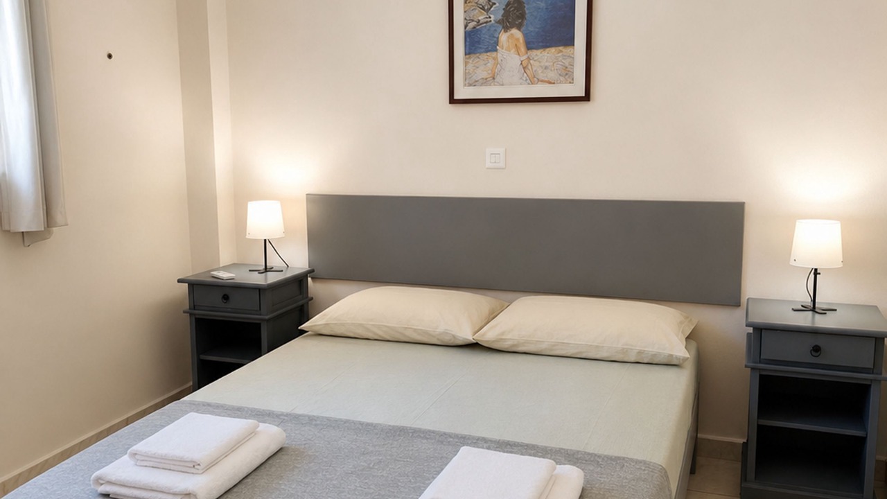 Photo of Bedroom in Dhrakata